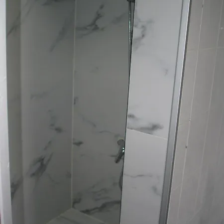 Appartement Courcelles *